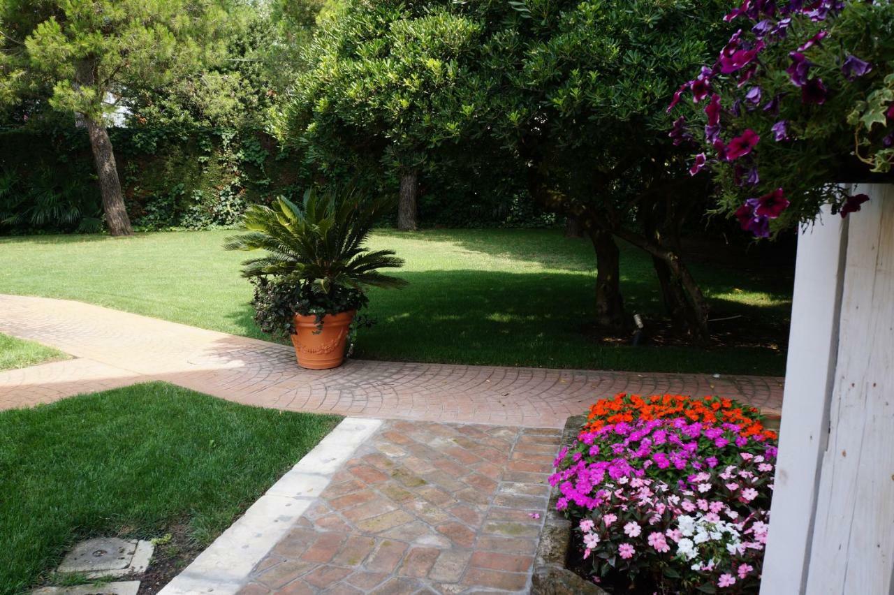 La Brigata Apartments Suite Room Cavallino-Treporti Buitenkant foto